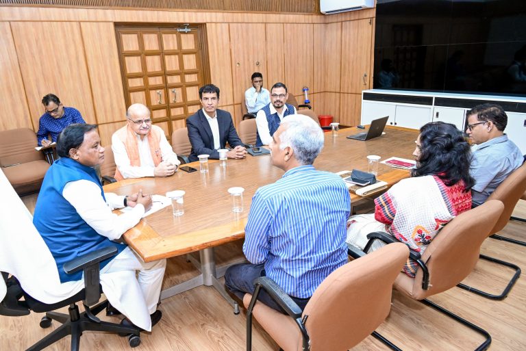 NITI Aayog CEO Discusses With CM On Odisha’s Vision Document Aiming At $500 Billion Economy By 2036