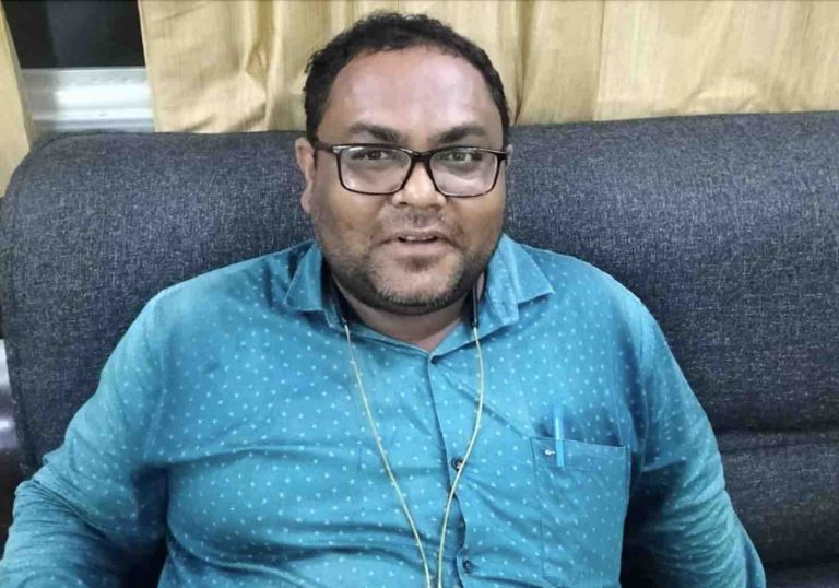 Soil Conservation Overseer Caught Taking Bribe In Odisha’s Sonepur