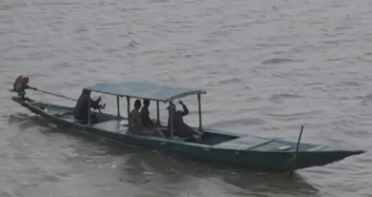 Boat Stranded In Chilika