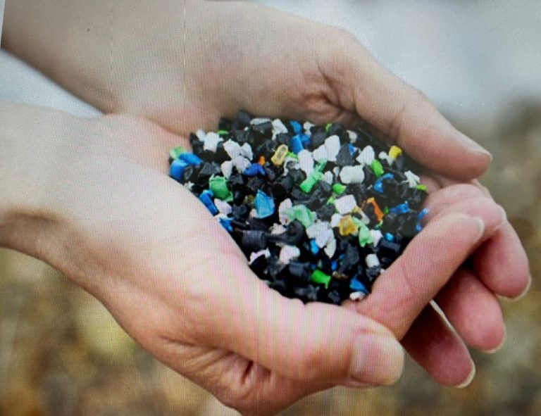 Researchers Call For Global Emergency As Microplastics Invade Human Brains