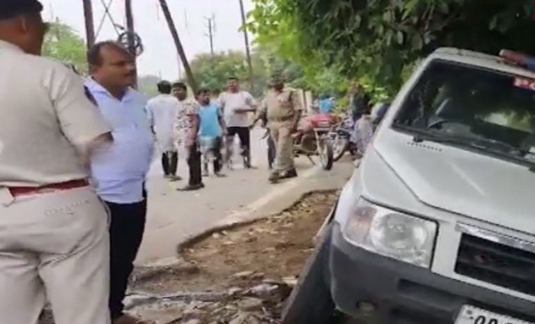 ‘Drunk’ Driver Rams Police Vehicle Into Cobbler, Cyclist In Odisha’s Cuttack City