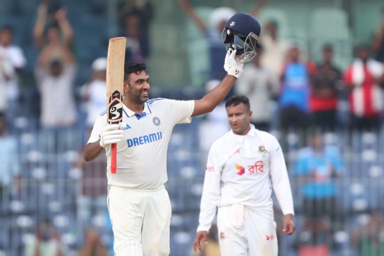 R Ashwin 6th Test 100