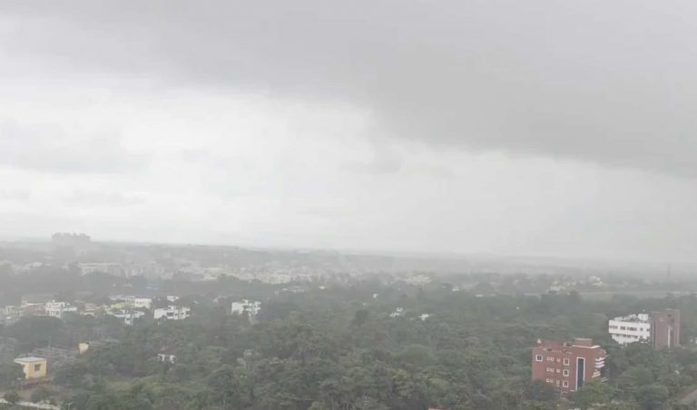 Orange Warning: Intense Spells Of Rain Likely In Bhubaneswar & Cuttack Till Noon
