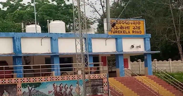 9 Workers Rescued In Odisha’s Balangir While Being Trafficked To Hyderabad; Middleman Held