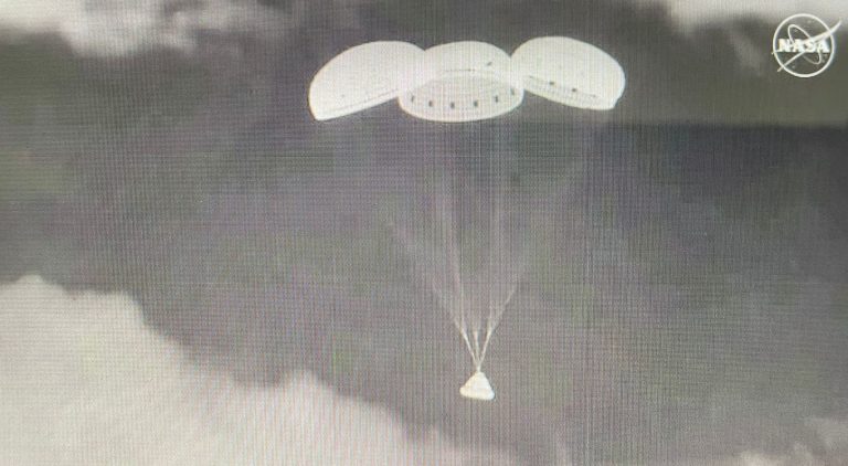 [Watch] Boeing’s Starliner Spaceship Returns To Earth Sans Astronauts Butch Wilmore & Sunita Williams