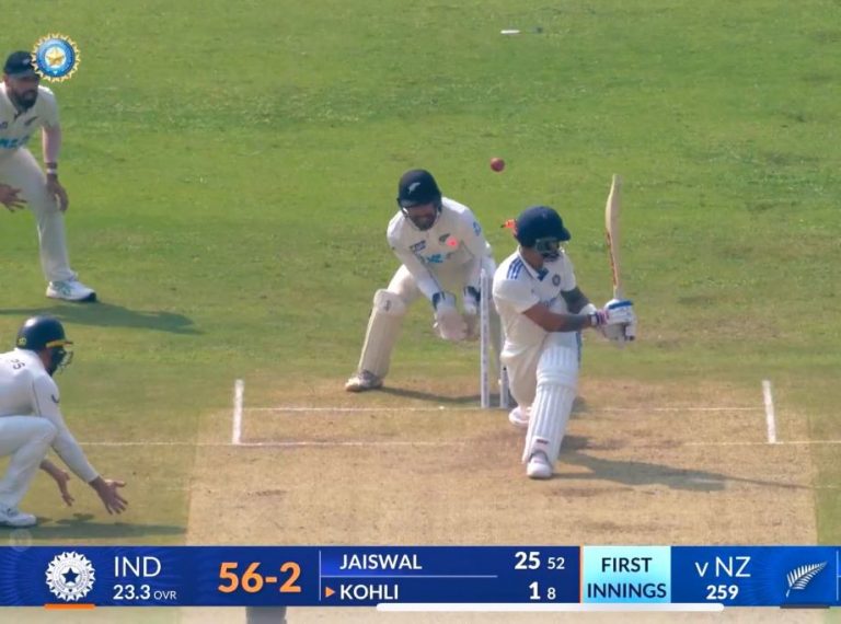 Kohli castled by Santner