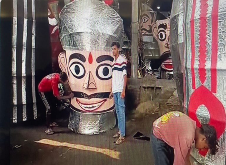Rampur’s Muslim Family Crafts 80-Foot-Tall Pollution-Free Effigy Of Ravan