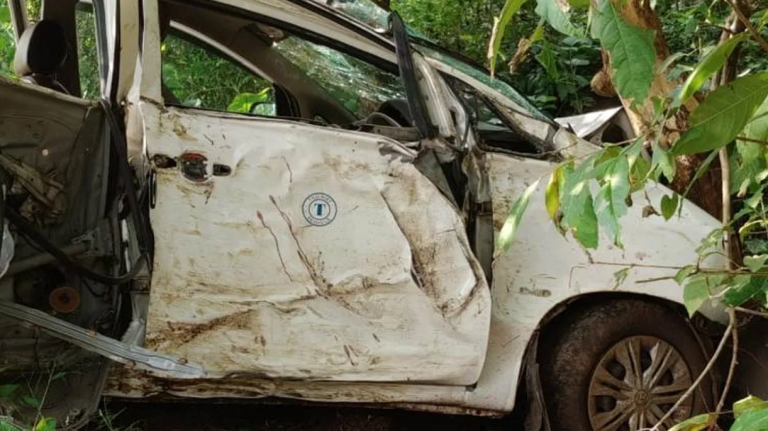 One Killed, 3 Of Andhra Family Critical As Car Hits Tree In Odisha’s Malkangiri