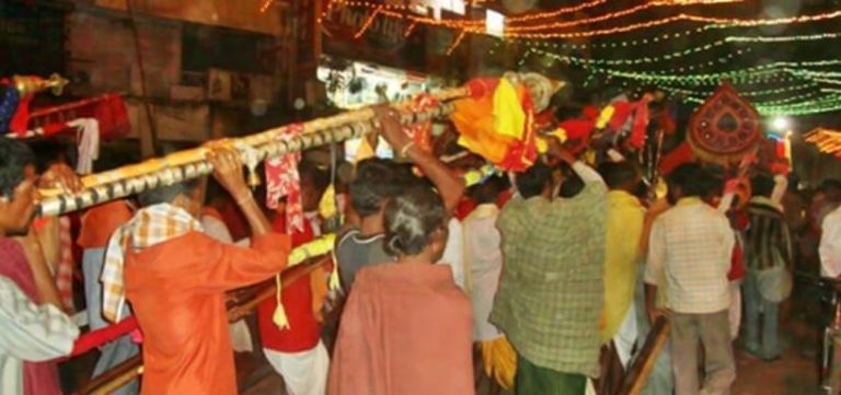 lathi worship during dussehra