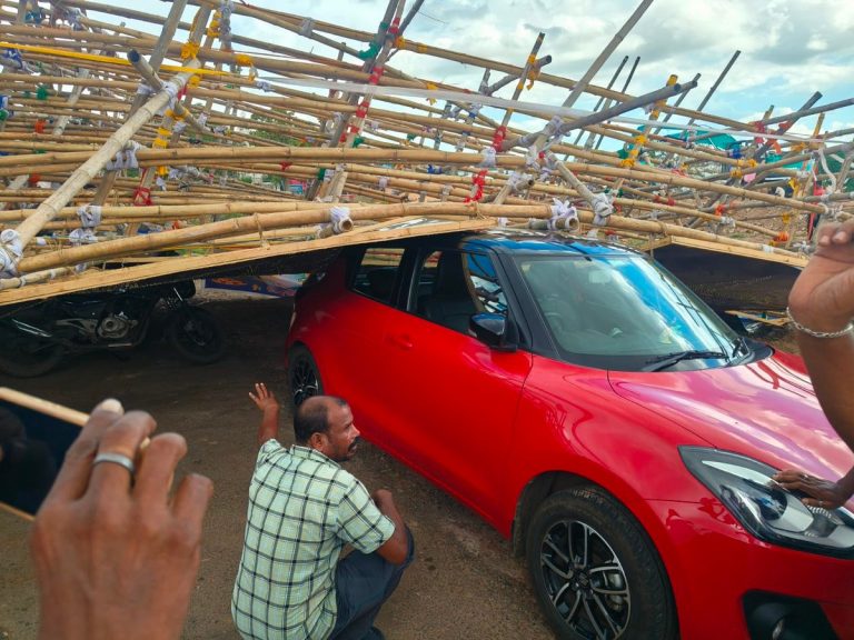 Welcome Gate Near Puja Pandal Collapses In Odisha’s Cuttack, 3 Vehicles Trapped