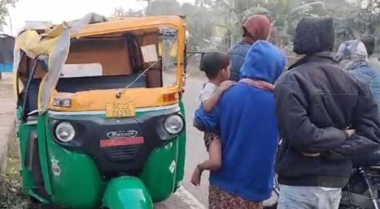 Six Students Injured After Autorickshaw Overturns In Odisha’s Balasore