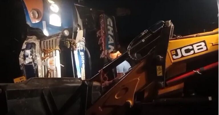 10 Injured As Bhubaneswar-Bound Bus Overturns Near Baghamari In Khurda