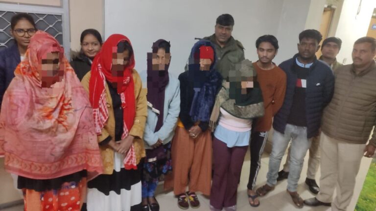 Bangladeshi immigrants deported