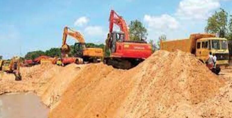 Angry Villagers Detain Sand ‘Mafias’ In Odisha’s Ganjam, Demand Govt Action