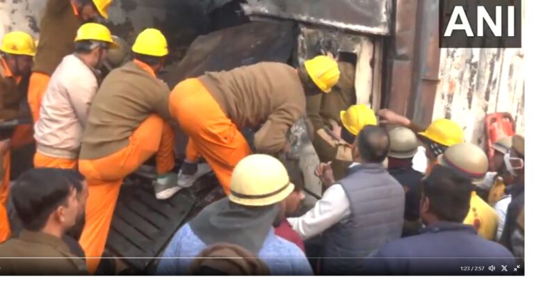Jaipur Tanker Accident-Blast: Toll Jumps To 14, 30 Critical, SC Seeks Report