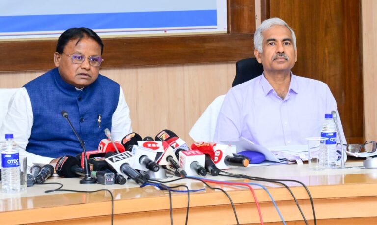 Odisha To Have Godabarish Mishra Adarsha Prathamik Vidyalaya In All Panchayats; CM Says 5T Model Was Not Proper