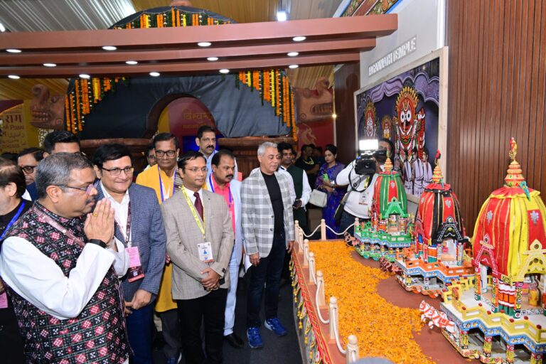 Union Education Minister Lauds Odisha’s Cultural Heritage Showcased At Pravasi Bharatiya Divas