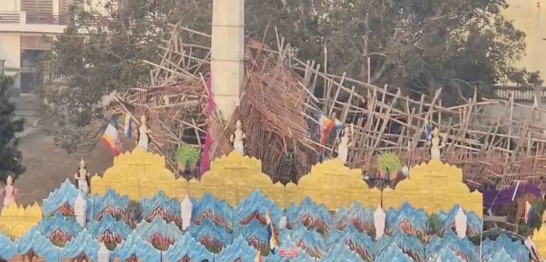 6 Dead, 40 Injured In Platform Collapse At Religious Gathering In UP’s Baghpat