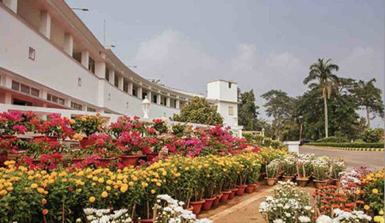 Odisha Raj Bhavan Garden To Open For Public, School Students From Next Week; Check Timings