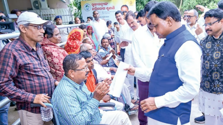 Odisha CM Asks Officials To Expedite ‘Jana Sunani’ Grievance Redressal, Or Face Action