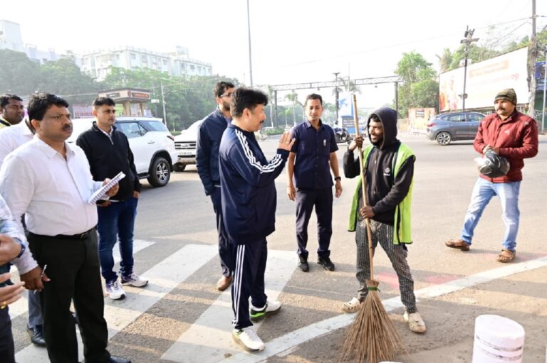 minister on inspection