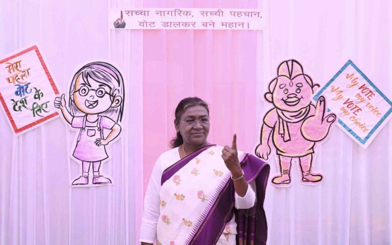 Delhi Assembly Polls: President Murmu, Jaishankar & Rahul Gandhi Among Early Voters