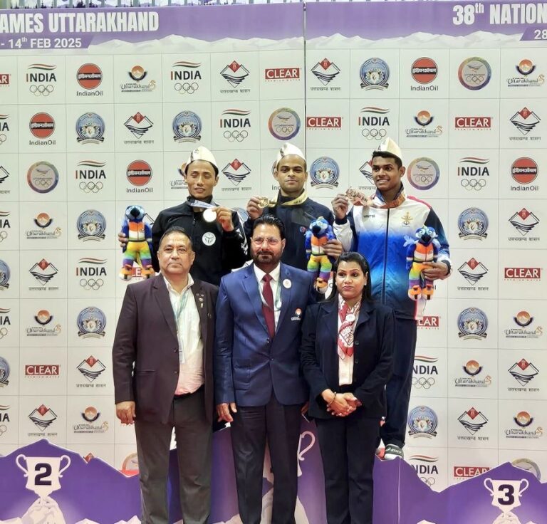 Gymnast Rakesh Patra gold