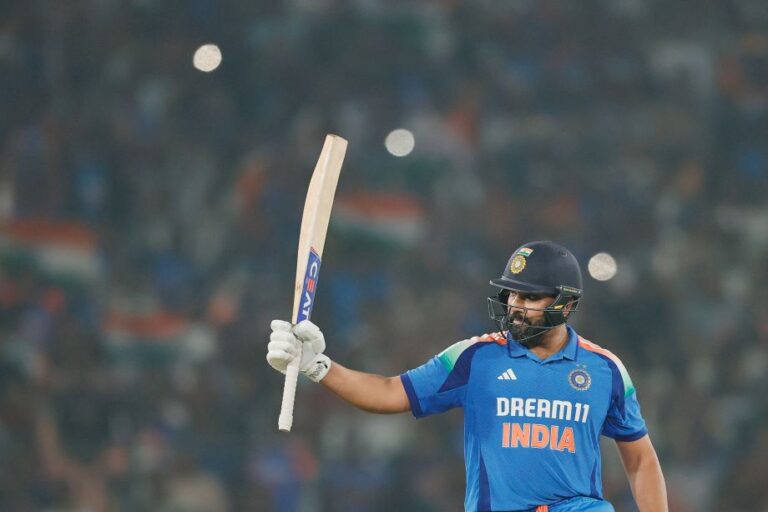 What a way to get to the HUNDRED! 🤩A treat for the fans in Cuttack to witness Captain Rohit Sharma at his best 👌👌Follow The Match ▶️ https://t.co/NReW1eEQtF#TeamIndia | #INDvENG | @IDFCFIRSTBank | @ImRo45 pic.twitter.com/oQIlX7fY1T— BCCI (@BCCI) February 9, 2025