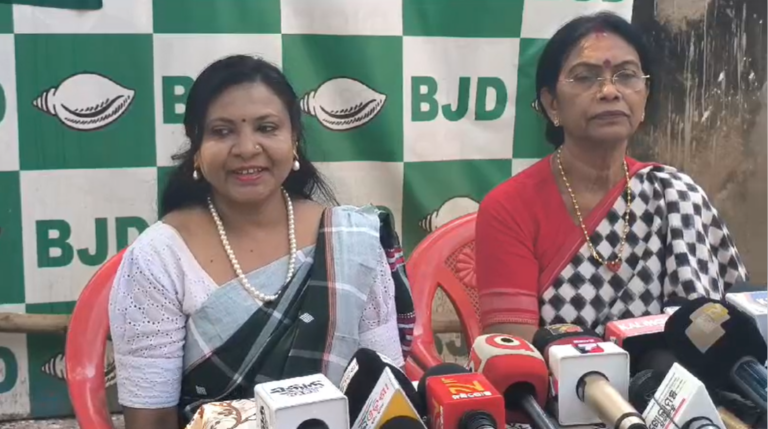 BJD Demands Odisha CM’s Apology For Remark On Tribal Women