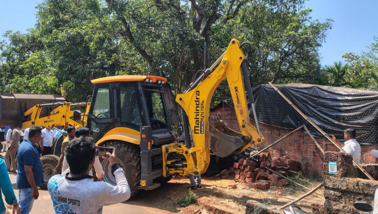 15-Yr-Old Boy, Parents Held; Their Shop Razed In Maharashtra Over ‘Anti-National’ Slogans During India-Pak Match