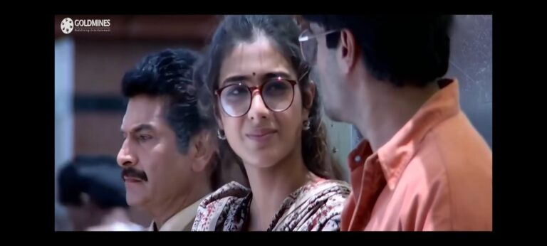 Tabu Hints At Reunion With Akshay Kumar & Priyadarshan For ‘Hera Pheri 3’