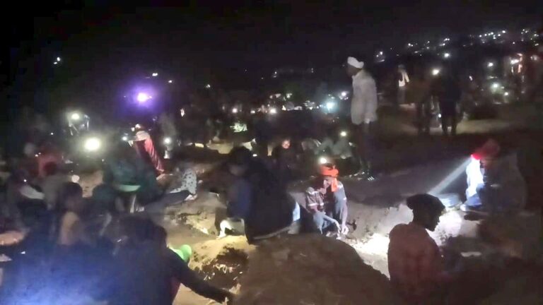 Midnight gold rush after Chhava