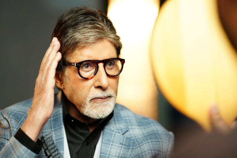 ‘Nikal Diya’: Amitabh Bachchan’s Cryptic Late-Night Post Sparks Jaya Bachchan Jokes