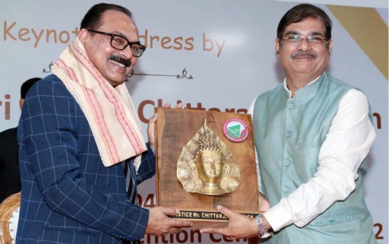 Justice Dash felicitated