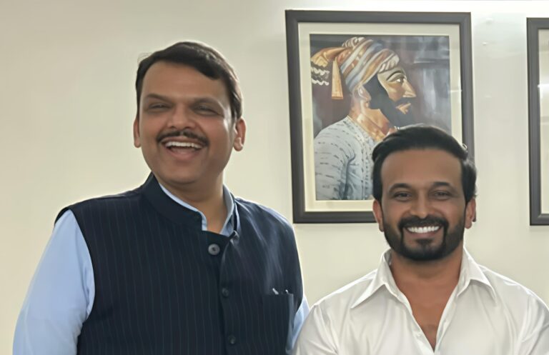 Kedar Jadhav & Devendra Fadnavis