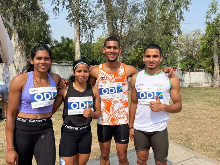 Odisha mixed relay silver