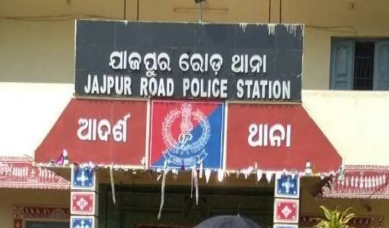 Transgender Group Rescues Child Kidnapped By Imposter In Odisha