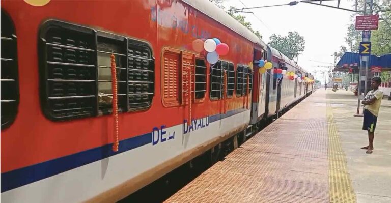Inaugural Run Of Puri-Bangiriposi SF Express With LHB Coaches Flagged Off In Odisha