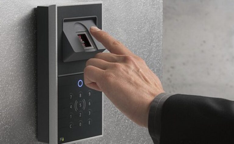 Employees Of This Odisha Dept Barred From Leaving Office Before 5.30PM