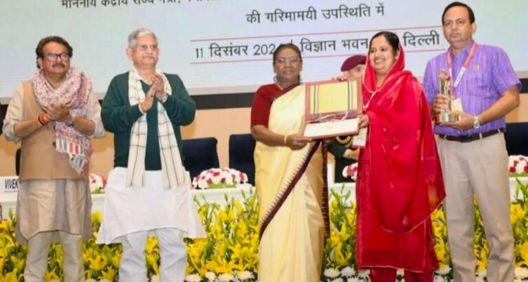 Kerala panchayat award from President