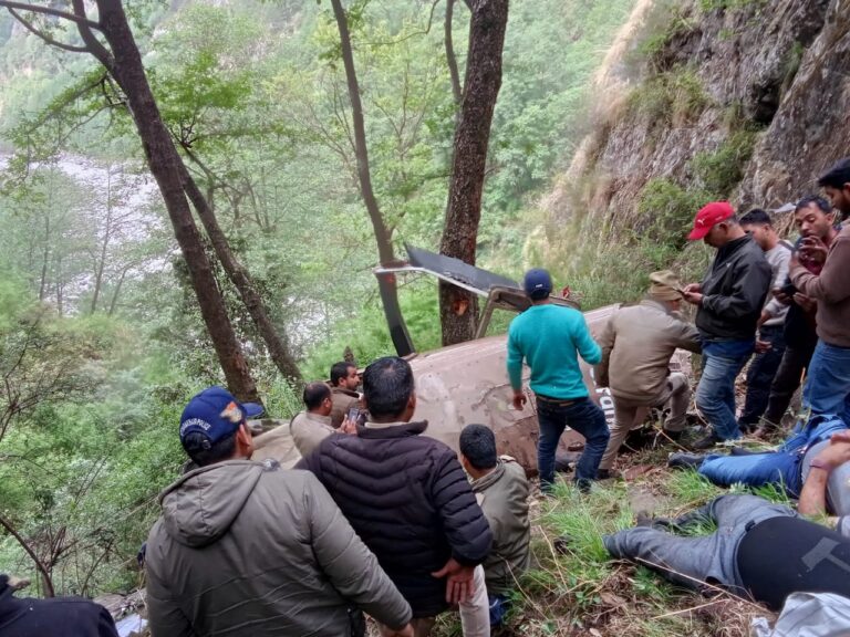 5 Tourists Dead, 2 Hurt After Helicopter En Route To Gangotri Dham Crashes At Uttarkashi