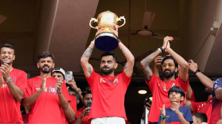 Kohli IPL celebration