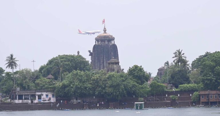 INTACH Raises Concern Over Flights Flying Close To Lingaraj Temple In Bhubaneswar