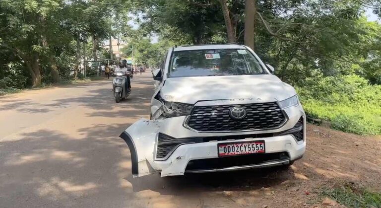 Close Shave For Odisha Minister After Car Collides With Truck Near Baranga