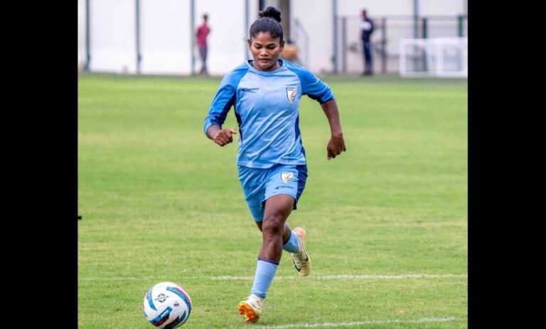 Pyari Xaxa best woman footballer