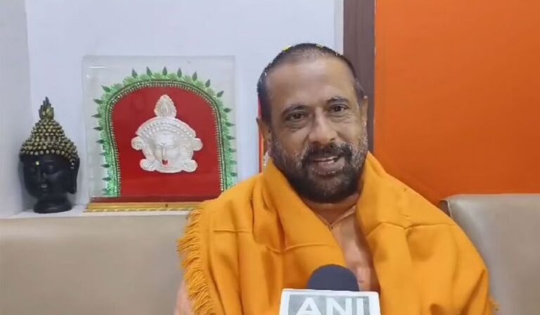 Swami Pradiptananda aka Kartik Maharaj