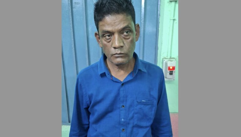 Odisha Official Caught Taking Bribe From Staffer To Process Sanctioned EV Advance