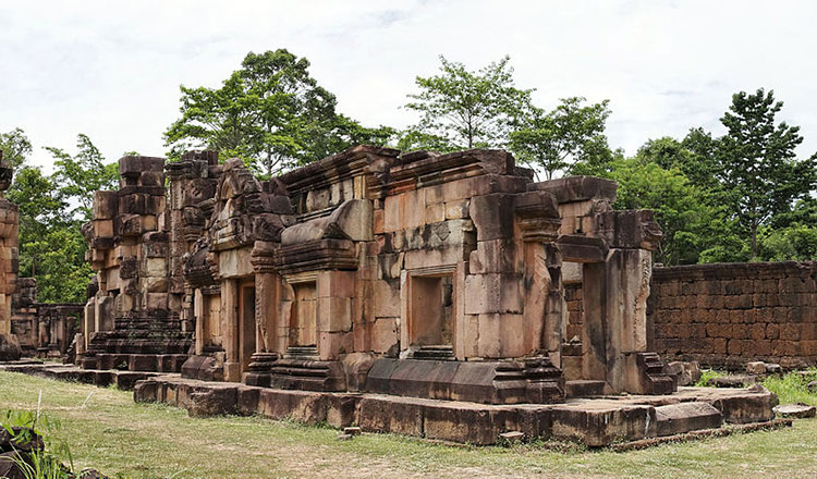 Explained: Why Thailand-Cambodia Fighting Over Hindu Temple Prasat Ta Muen Thom