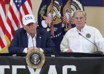 Donald Trump calls reporter evil