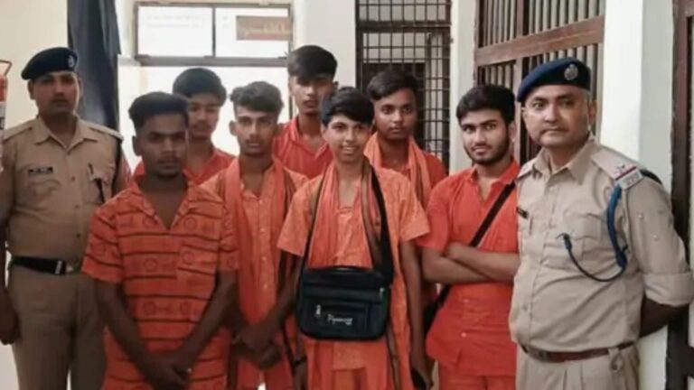 Kanwariyas arrested for assaulting jawan